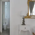 Daire Casa Strehler, Tra Teatro E Trieste