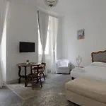 Casa Strehler, Tra Teatro E Apartment Trieste