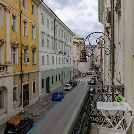 Casa Strehler, Tra Teatro E Apartment Triest